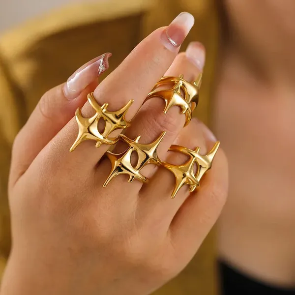 Gold_Shine_On_Rings_For_Women